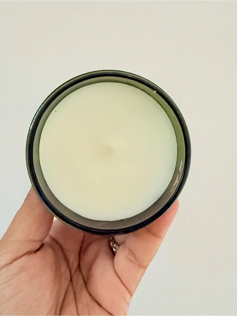 Leoben Company Autumn Nights Green Decorative Scented Candle